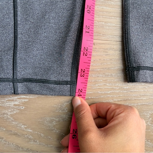 Lululemon pocket legging bundle - Picture 8 of 9